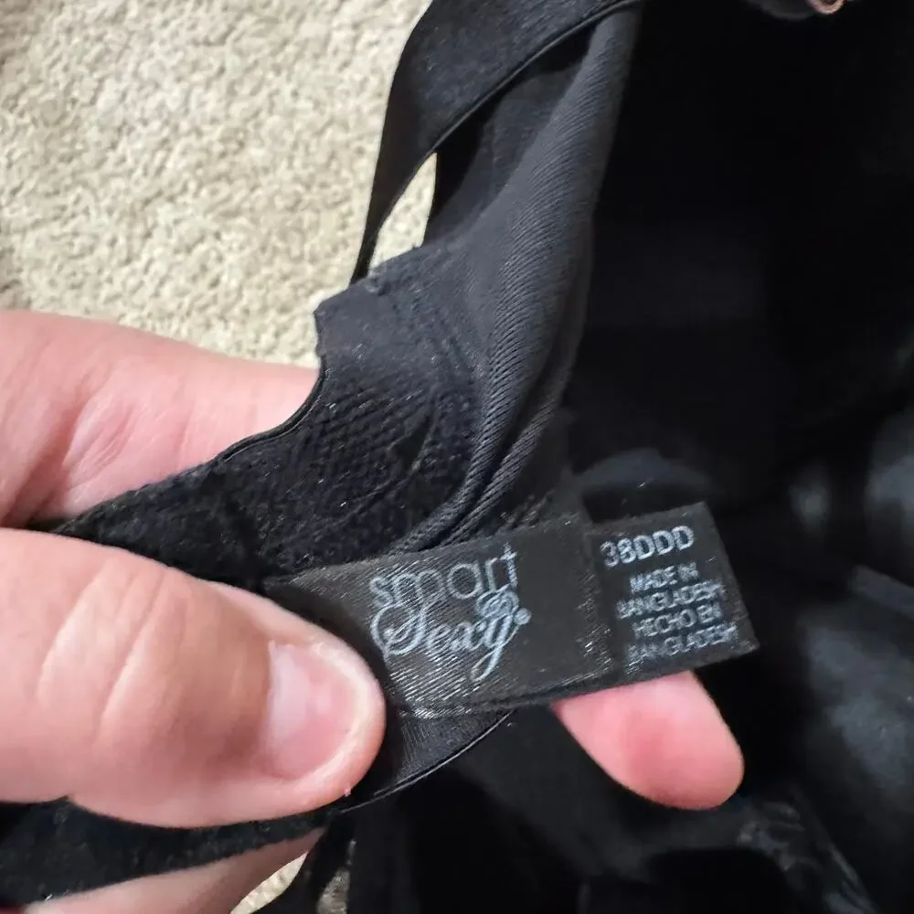 Smart & Sexy Black Lace Bra Women's Size 38DDD Signature Underwire w/ Padding